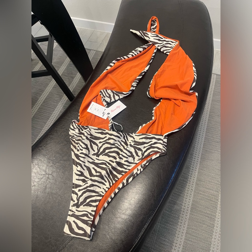 NWT Reina Olga Italian Stallion Swimsuit trikini brown zebra size 3